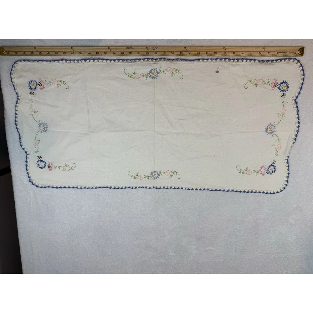 Lot Vtg Assorted Sizes Mixed Lot Cotton‎ Linen Runners Pillowcase Floral Dog